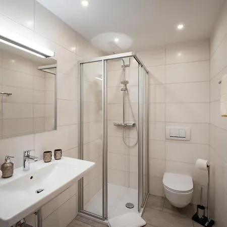Farm stay Riemenerhof Fuegen