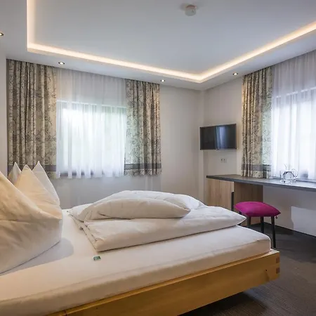 Farm stay Riemenerhof Fuegen
